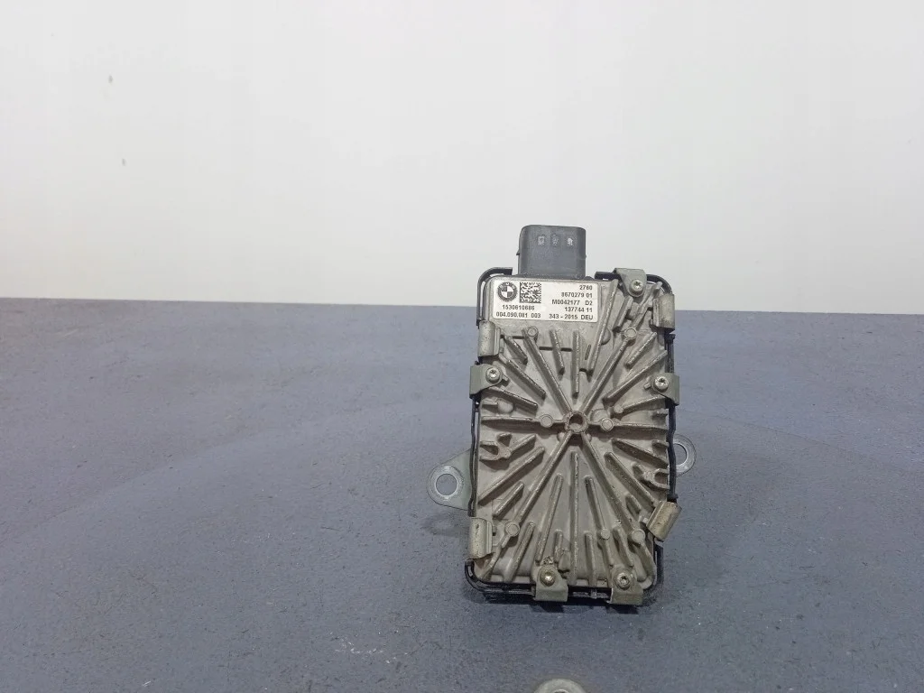 BMW 7 G11 G12 xDrive Reducer Actuator 8670279