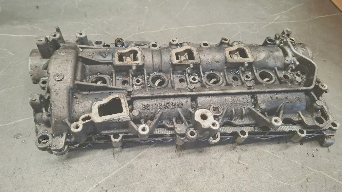 Cubierta Árbol Levas Peugeot Opel 1.5 Blue HDI