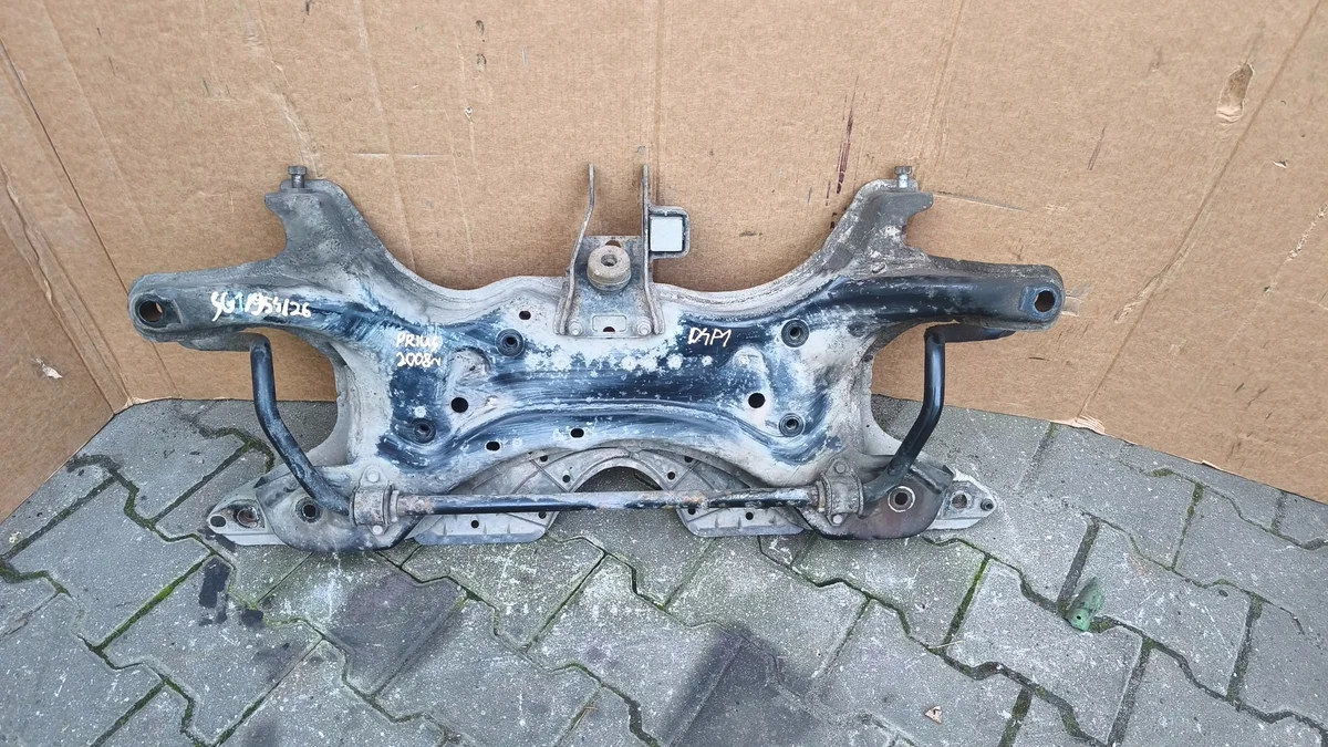 Toyota Prius Achsträger vorne gebraucht image 2