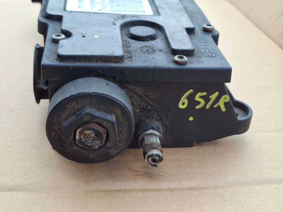Elektr. Handbremse Renault Scenic II OE 360105651R image 3