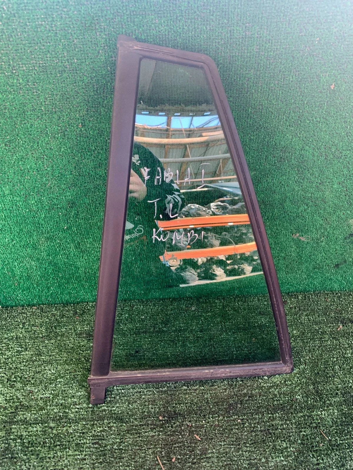 Cristal ventana Skoda Fabia Mk1 6Y derecha