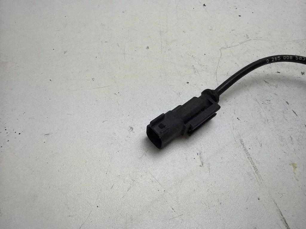 ABS Sensor Rear Ford Mustang VI 0265008583 image 4