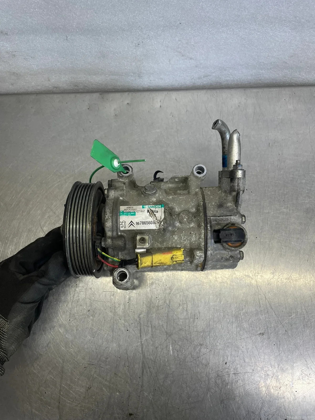 Ilmastoinnin kompressori Peugeot Citroen 9678656080
