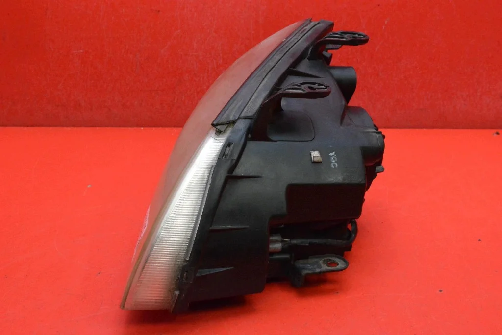 Reflektor Prawy Kia Carens II 0K2FA51020R image 3