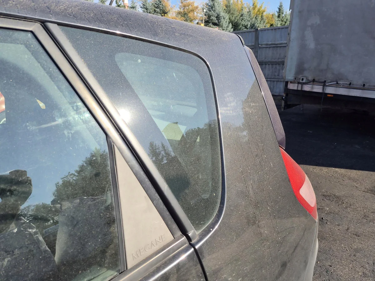 Vetri laterale Renault Scenic II - AK-12-742343