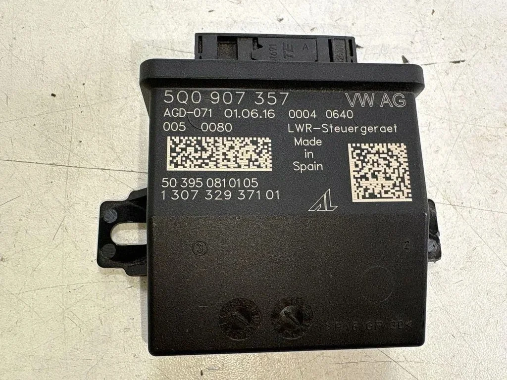 Valomoduuli Audi A3 Sportback 503950810105