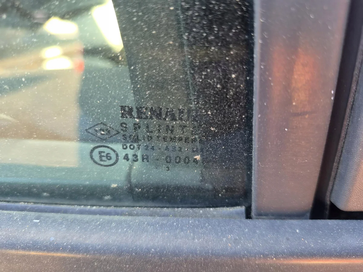 Renault Scenic II Türscheibe hinten rechts image 3