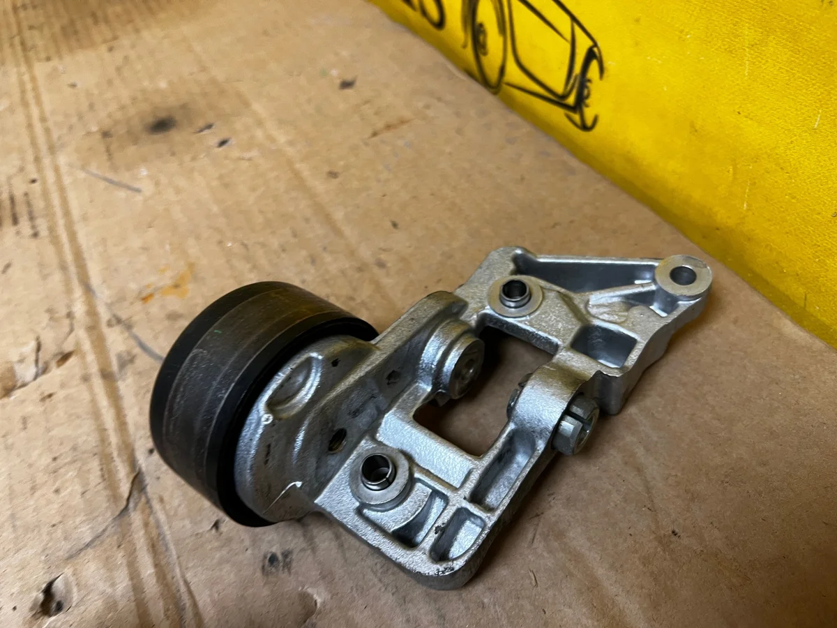 Riemenspannerrolle Aston Martin V8 Vantage III 4.7 6G33-10039-AC image 3