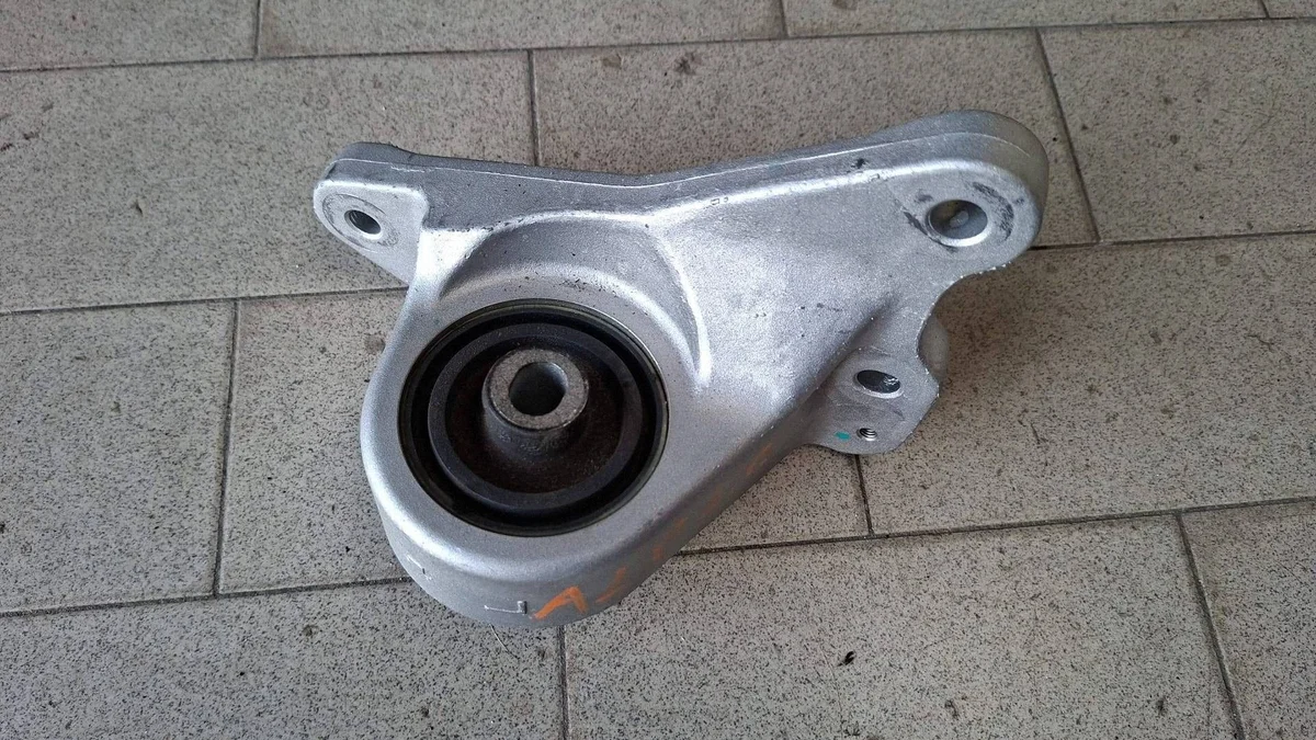 Motorfäste Alpine A390 OEM 20240628C