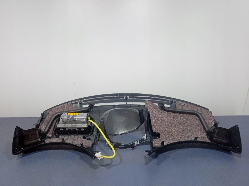 Toyota Yaris Verso Painel Central Usado image 3