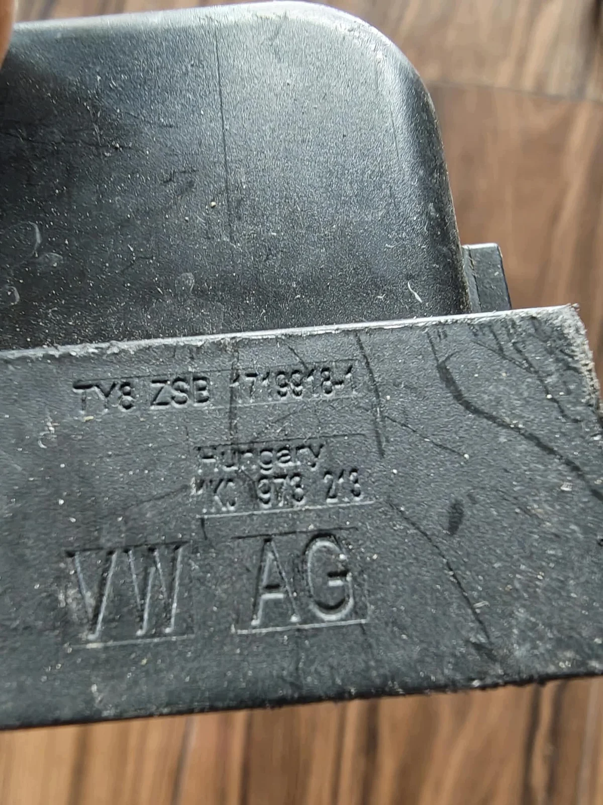 VW Golf VII Stecker Getriebe 1K0973213 thumbnail 4
