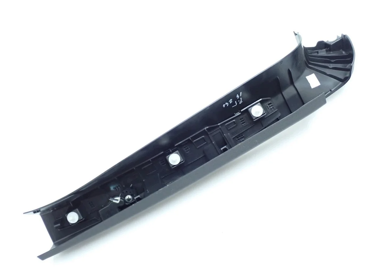 Bavure coffre BMW 4 G26 7487588 image 3