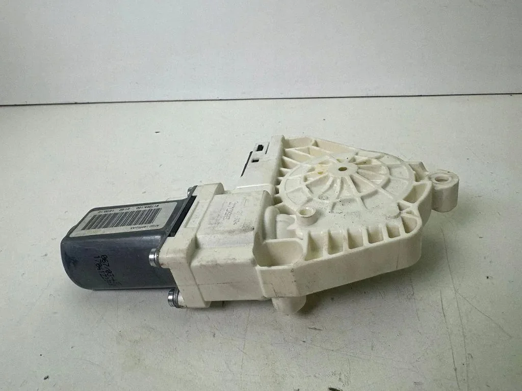 Land Rover Discovery IV raammotor AH22-14B552-AA thumbnail 4