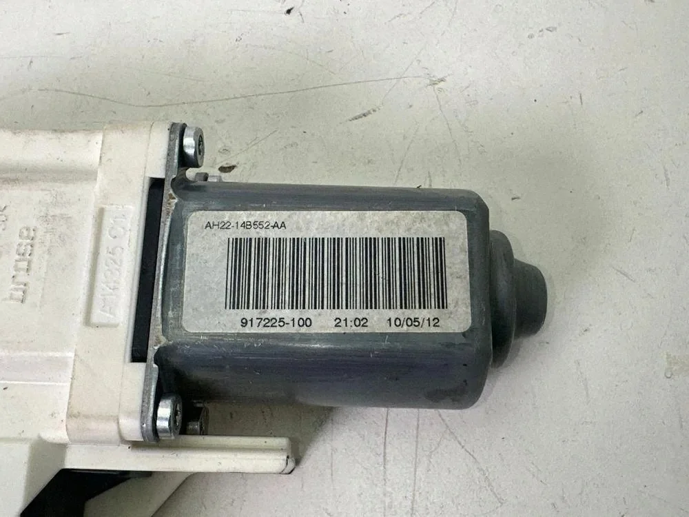 Land Rover Discovery IV raammotor AH22-14B552-AA thumbnail 10