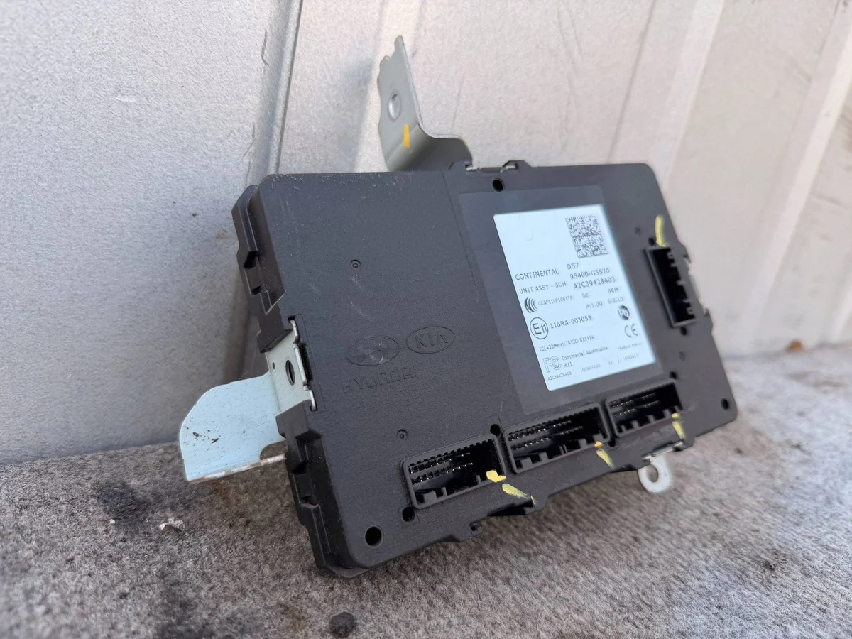 Centralina BCM Kia Niro 95400G5570 image 3