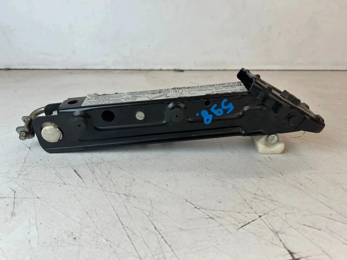 BMW 7 E65 E66 Domkraft image 5