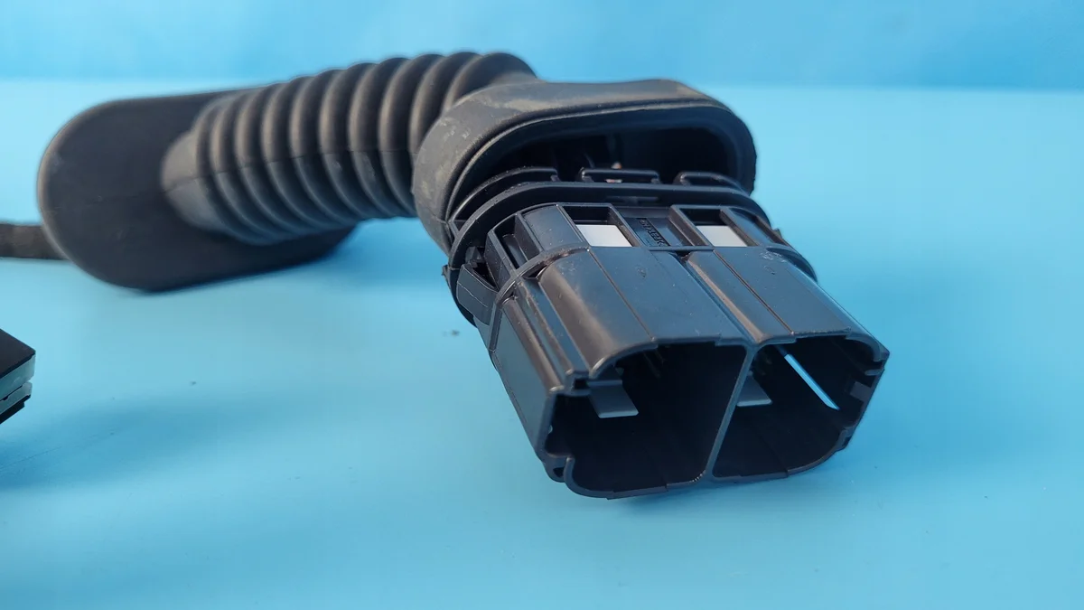 Ford EcoSport Cable Puerta Delantera Derecha thumbnail 5