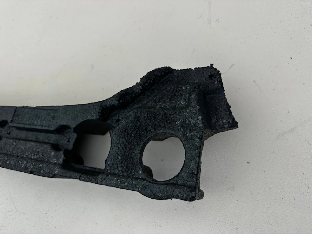 Hyundai IX35 IX-35 Stoßstange Träger Schaum 86520-2Y000 image 8