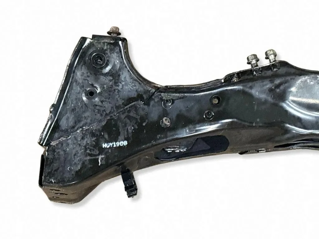Sanki avant Subaru Outback H9Y19DB image 8