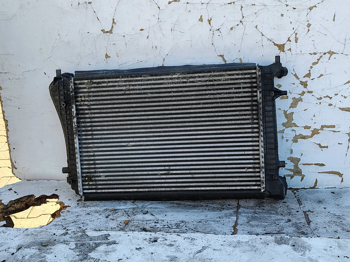 Vattenkylare VW Golf 5 1.9 TDI SKO115641