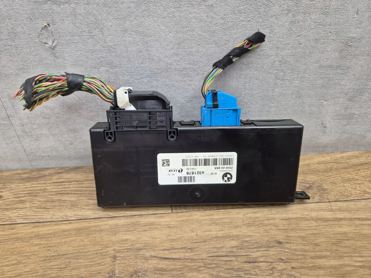 BMW Gateway Modul Steuereiung ZGW 9321878