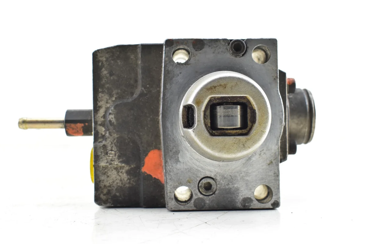 Kraftstoffpumpe Mitsubishi Pajero III 3.5 GDI image 8