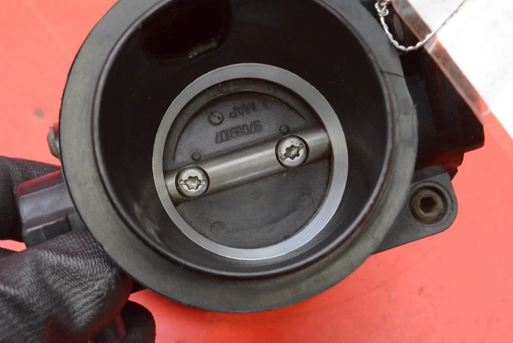 Drosselklappe Renault Clio II 1.4 8V 8200682611 image 9