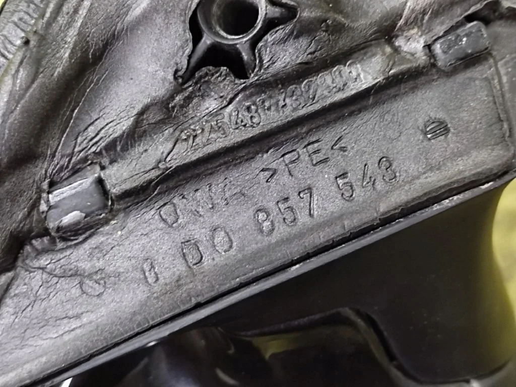 Audi A4 B5 Rétroviseur Gauche 7 Pins image 9