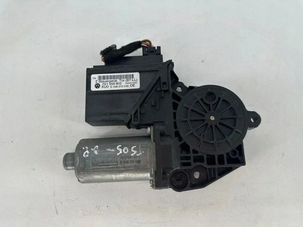 Volkswagen Ruitenmotor OE 7H1959802