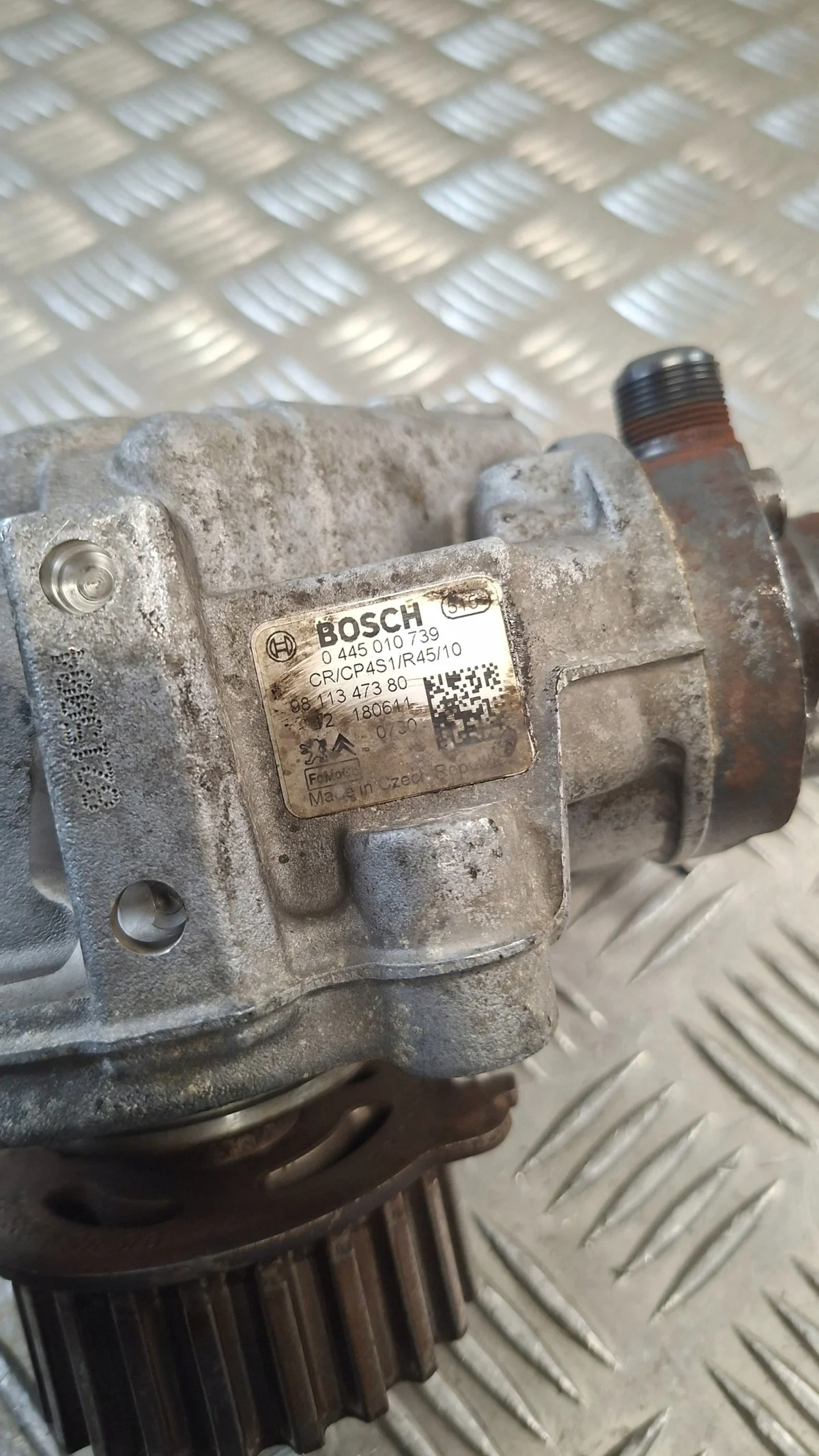 Einspritzpumpe Peugeot 301 1.6 HDI image 7