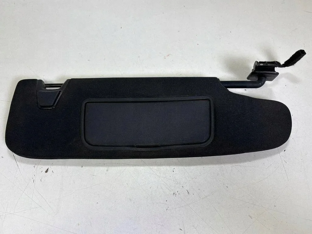 Ford Mustang 2016 Sun Visor GR3B6304100 image 2