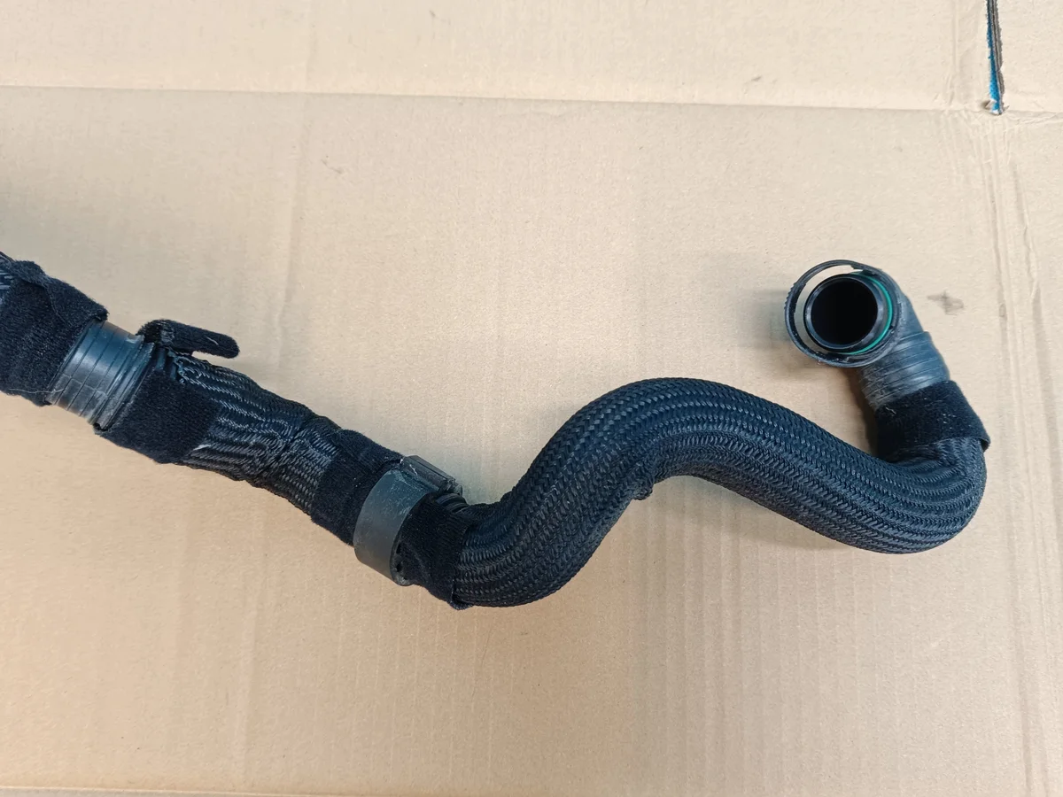 Luftrohr VW Tiguan 2.0 TFSI 5QN131149A thumbnail 8