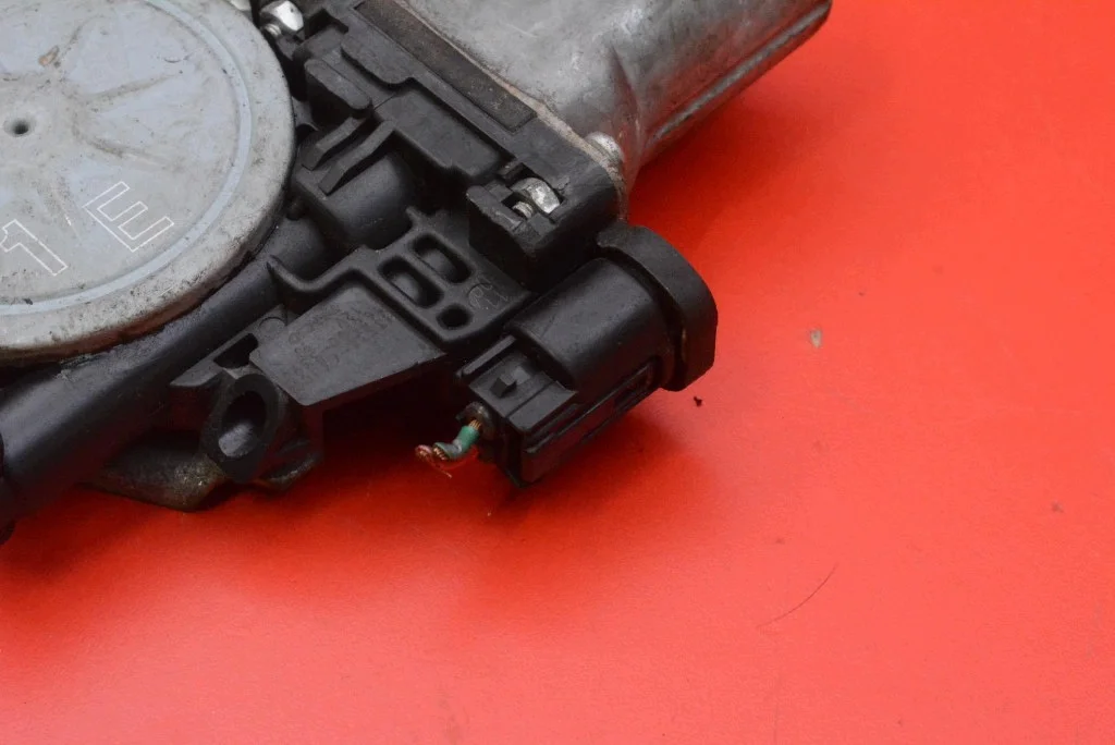 Suzuki SX4 I Fensterheber 83530-63J00 thumbnail 7