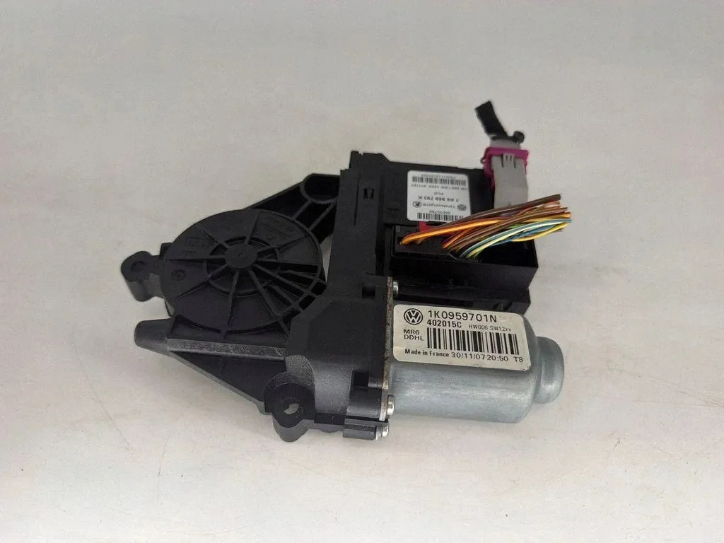 VW Golf V VI Front Left Window Motor OEM 5M1837401G