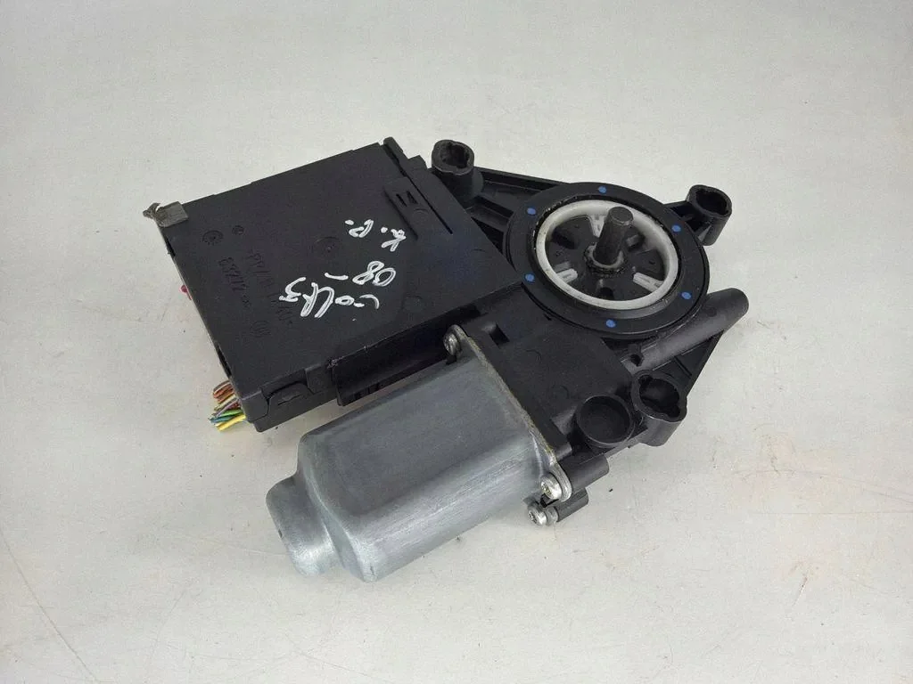 VW Golf V/VI Fensterheber Motor Links image 3