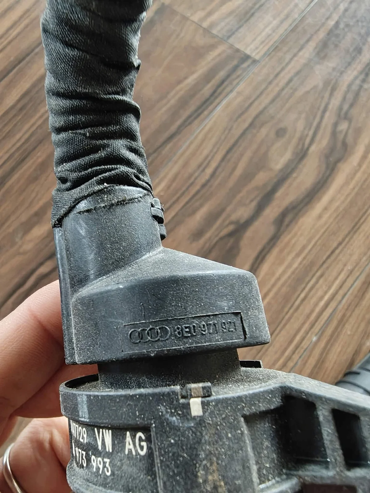 Audi A3 Getriebestecker 3D0973993 image 5