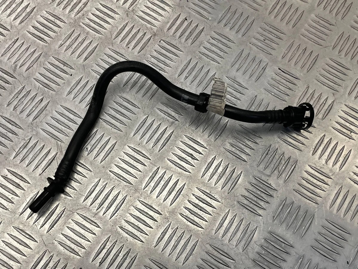 BMW 8664528 Vacuum Hose G20 image 5