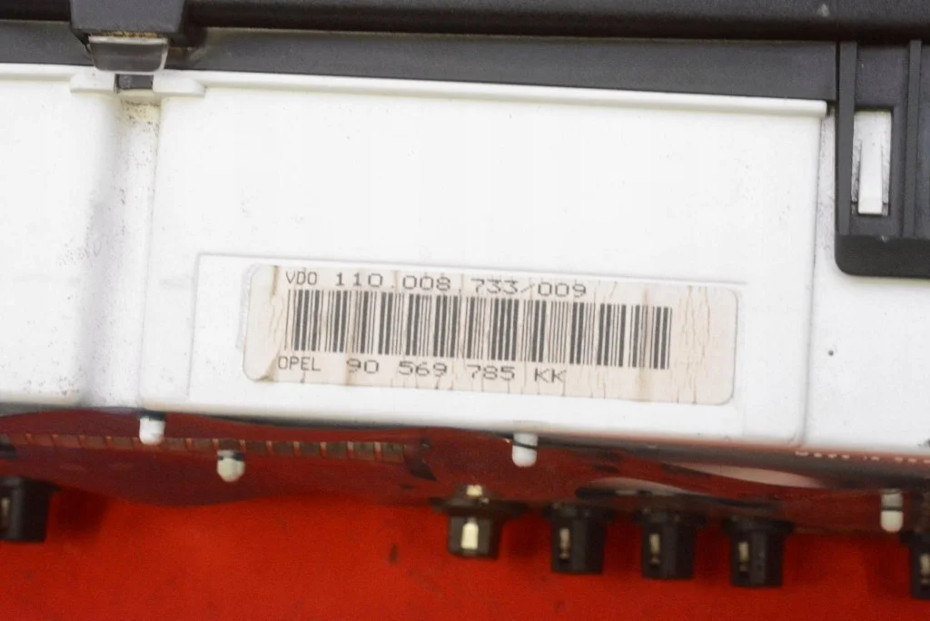 Opel Vectra B Kombiinstrument 90569785KK image 9
