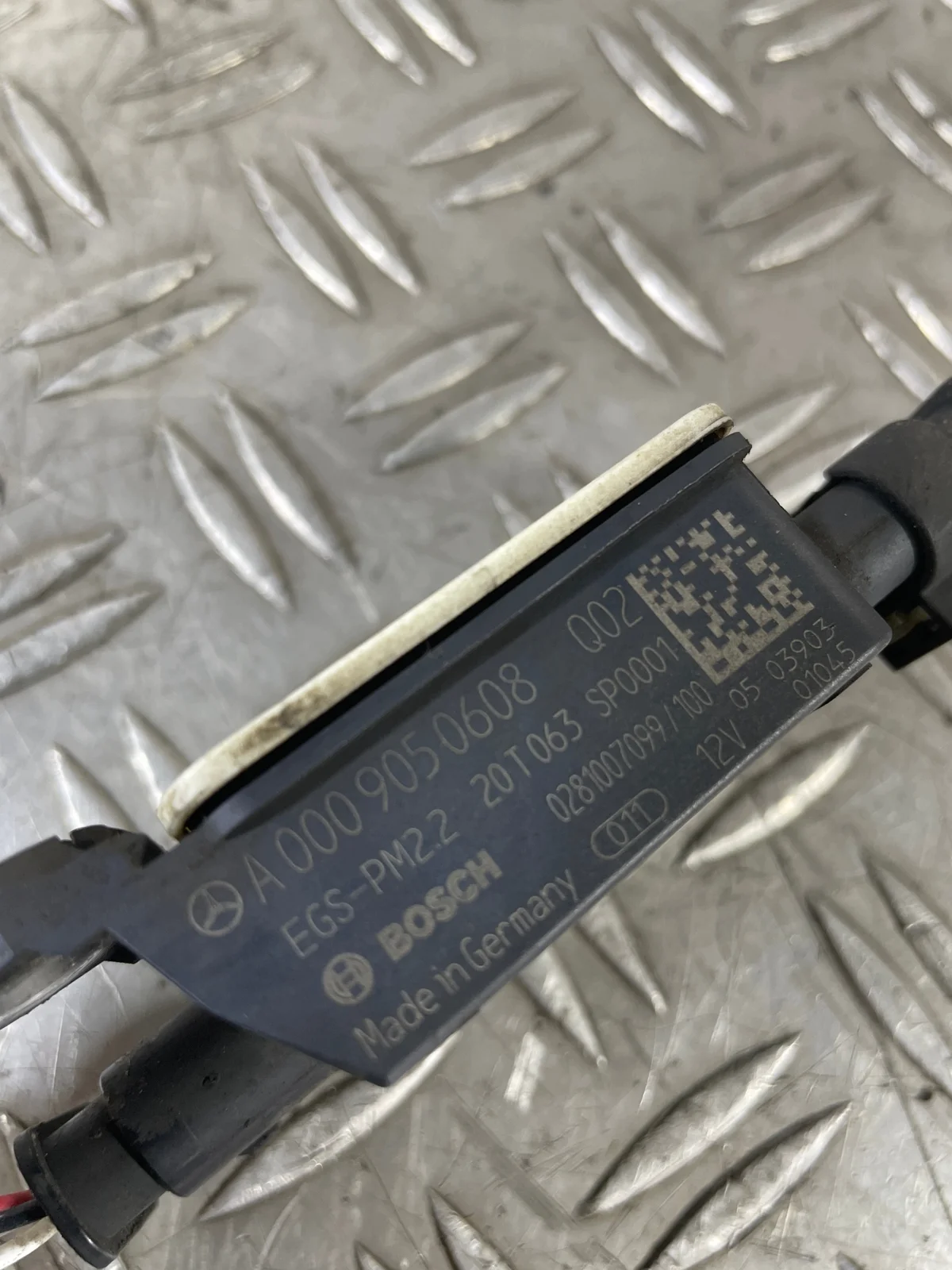 Sprinter 907 Lambda Sensor A0009050608 image 3