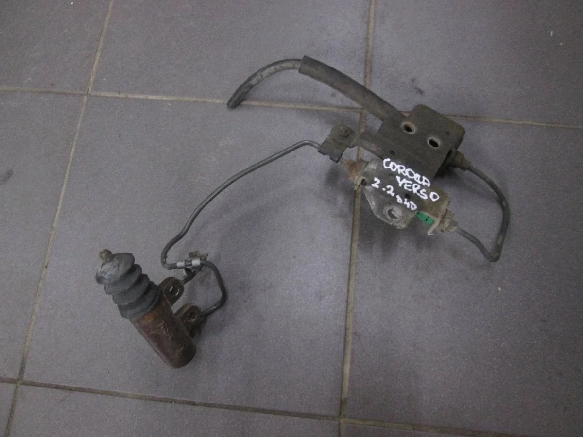 Bomba Embrague Toyota Corolla Verso 2.2 D4D