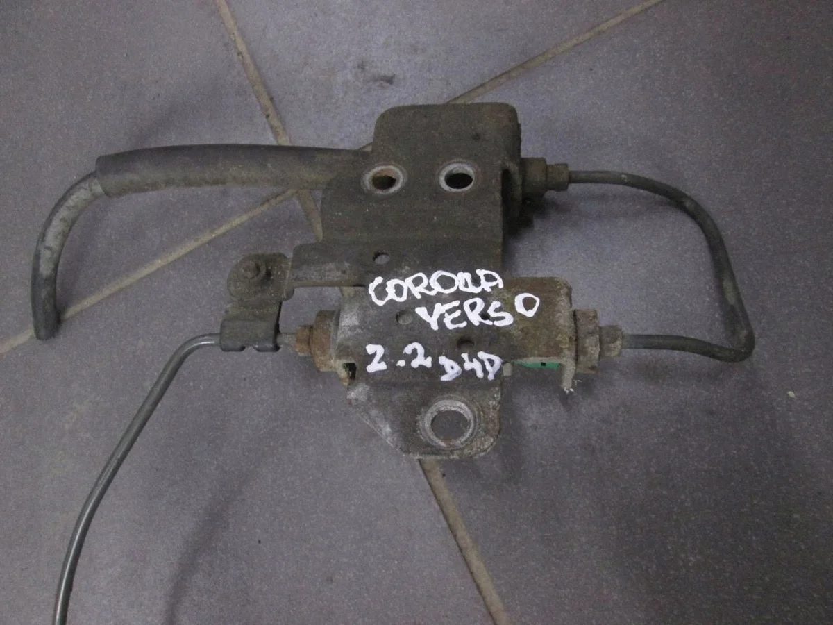 Maître-cylindre embrayage Toyota Corolla Verso 2.2 D4D image 7