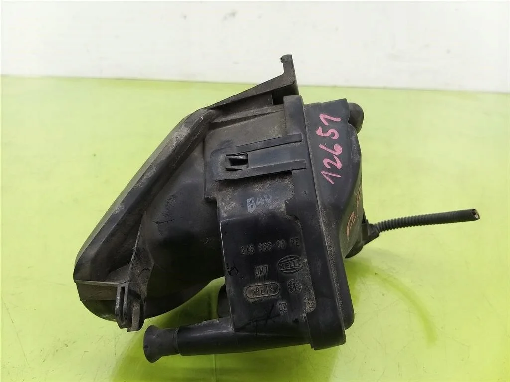Audi A3 8P Scheinwerfer Rechts 24696800 image 3