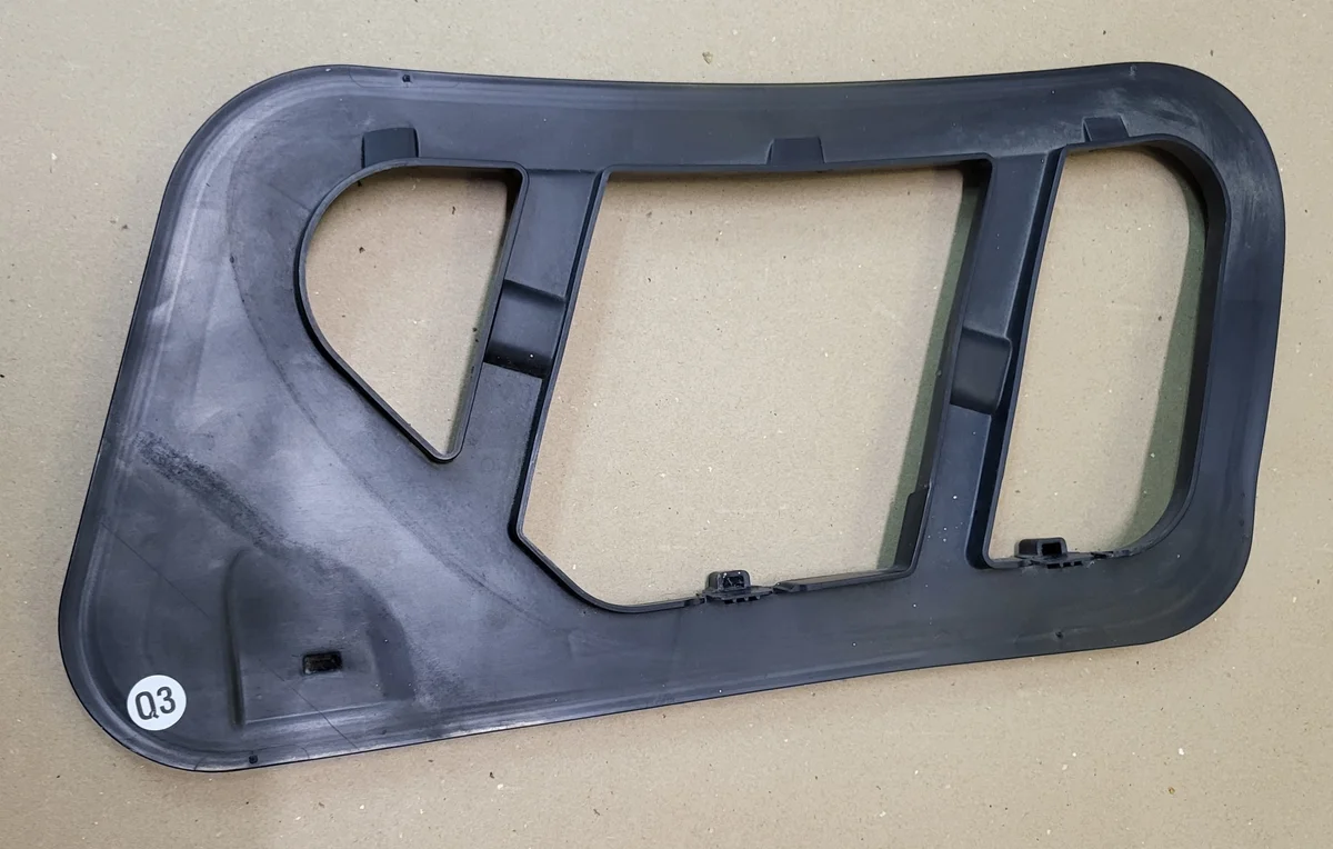 Grelha Capot Mercedes ML W166 Direito