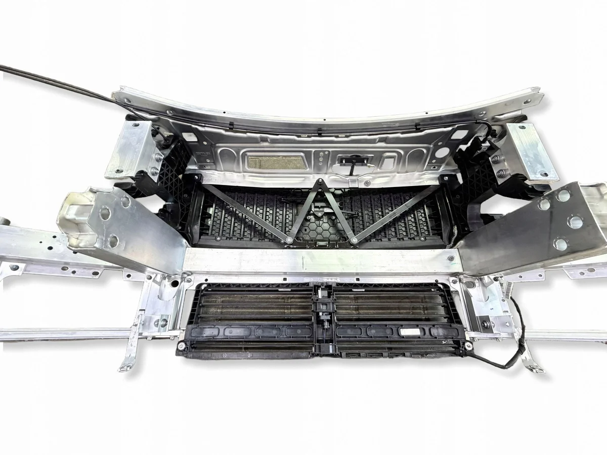 Mercedes W254 GLC Frontstoßstange Verstärkung image 10