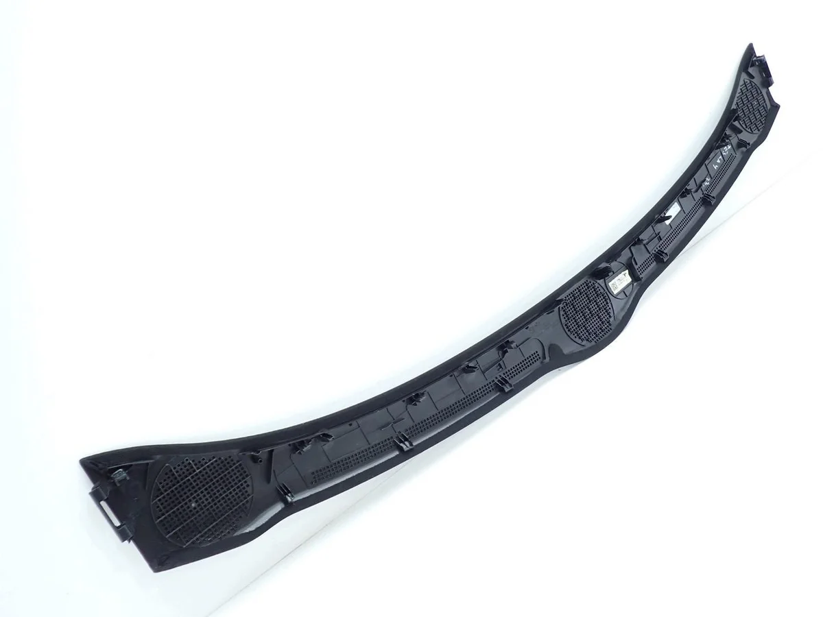 Tesla Model Y Listello Console 1643579-00-A image 4