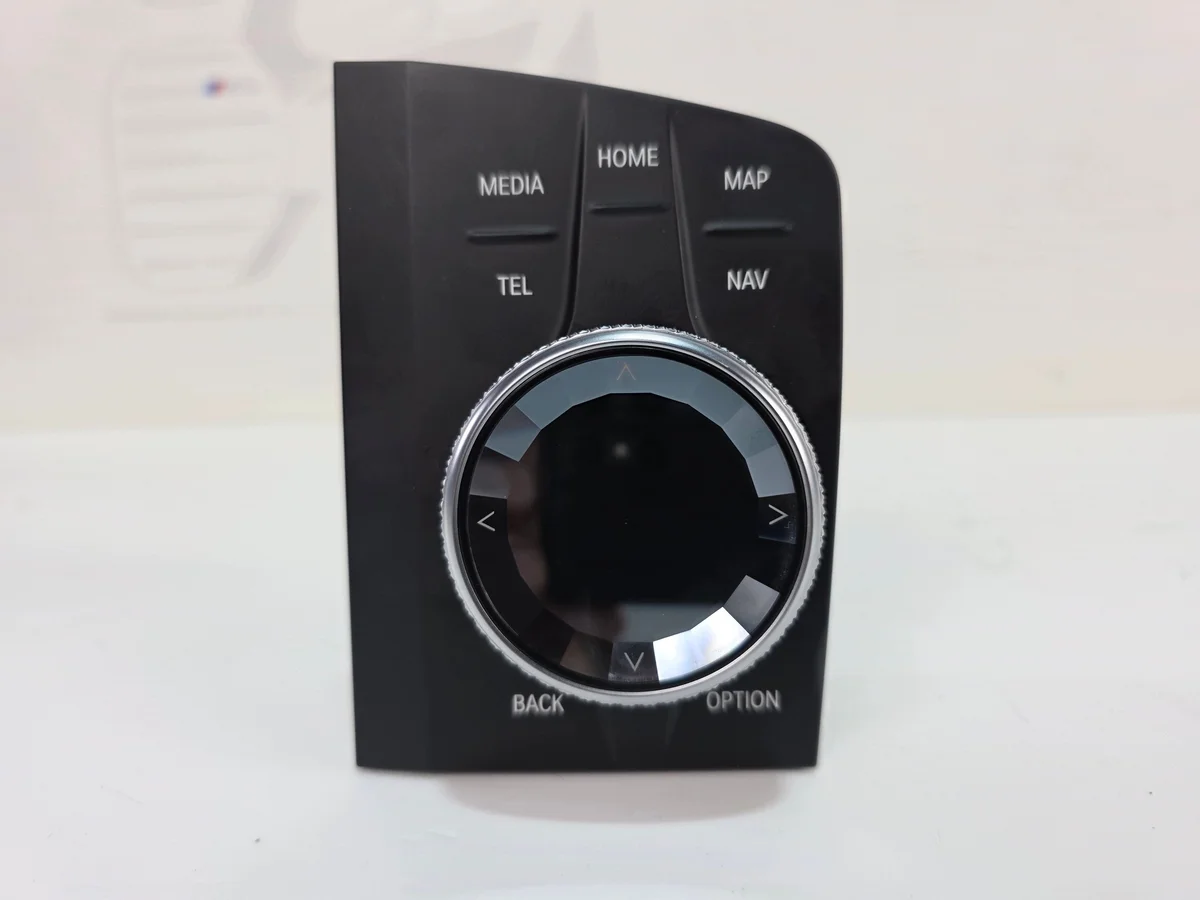 BMW iDrive Schalter 5B367B9 thumbnail 1
