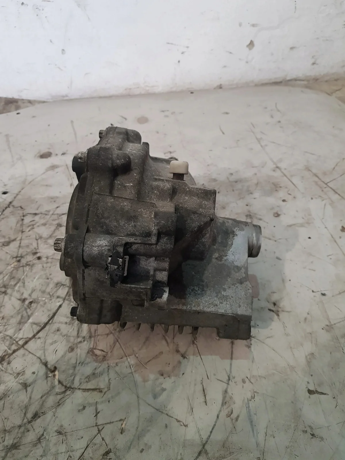 Front Differential A2203350101 Mercedes E-Class W211 image 3