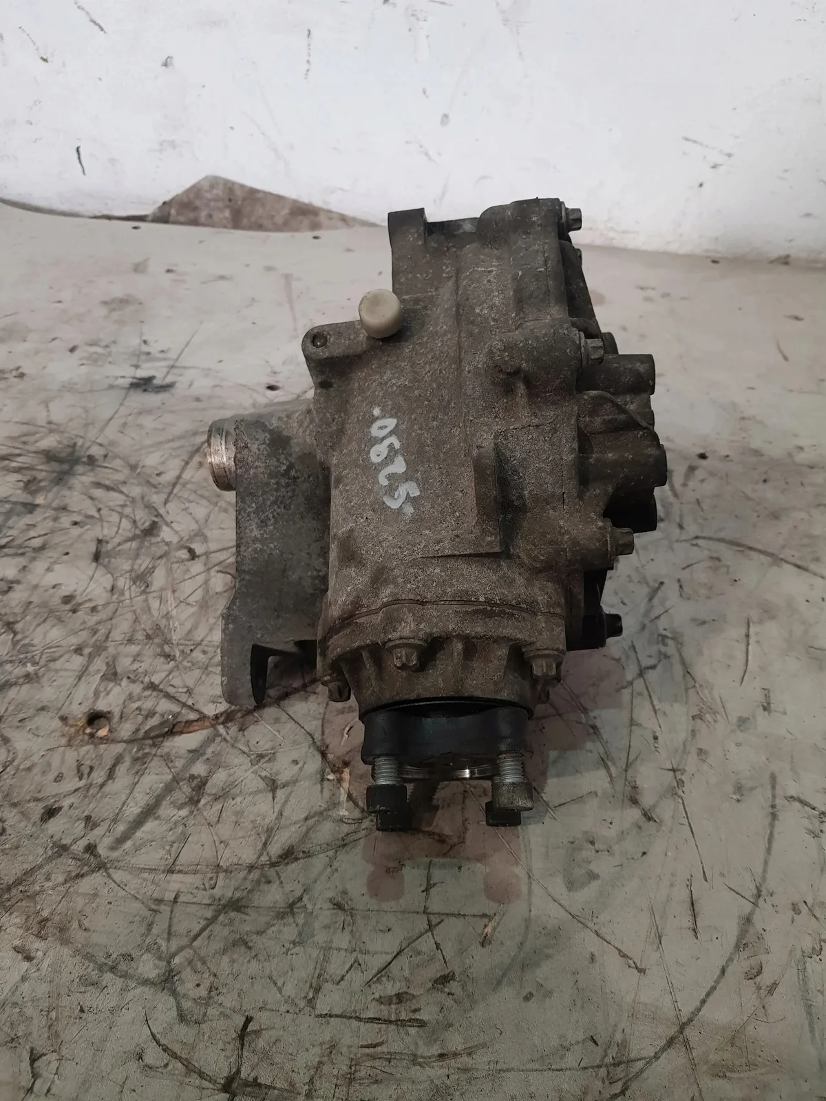 Front Differential A2203350101 Mercedes E-Class W211 image 5