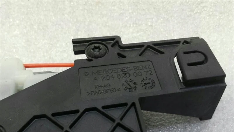 Brandstofklep Actuator Mercedes CLS W218 A2048200072 thumbnail 3