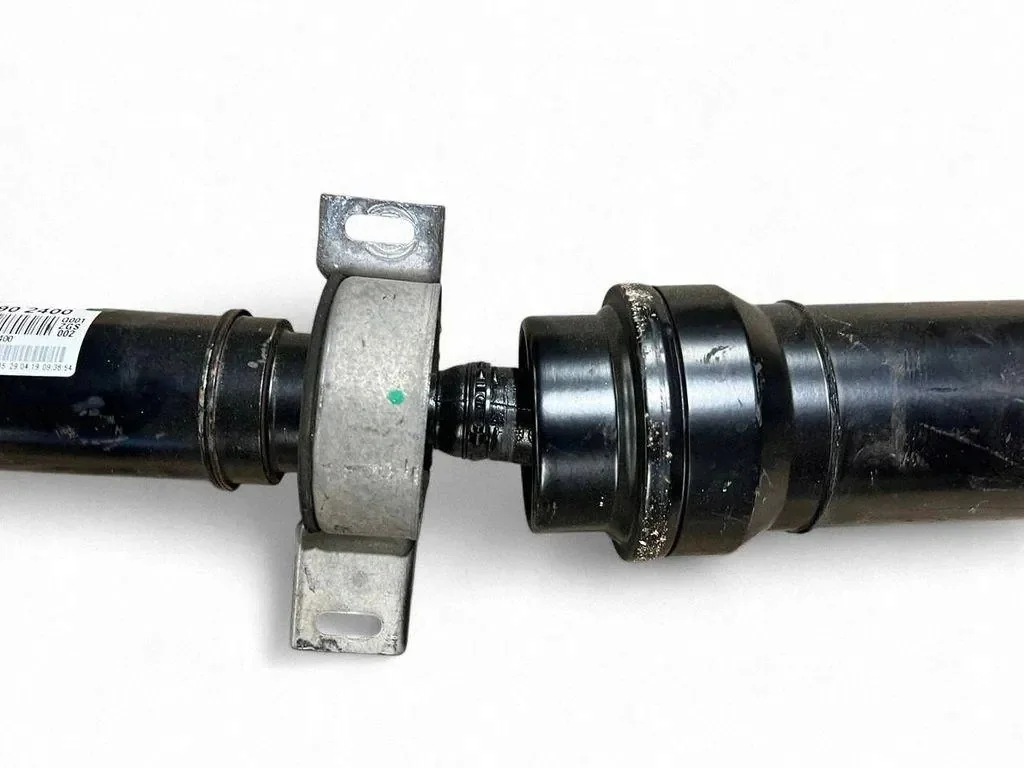 Drivaxel Mercedes GT AMG X290 A2904102400 image 4